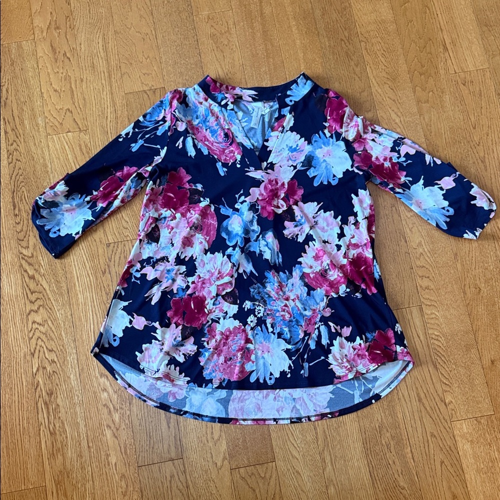 Floral V-Neck Women's Top - Blue and Pink